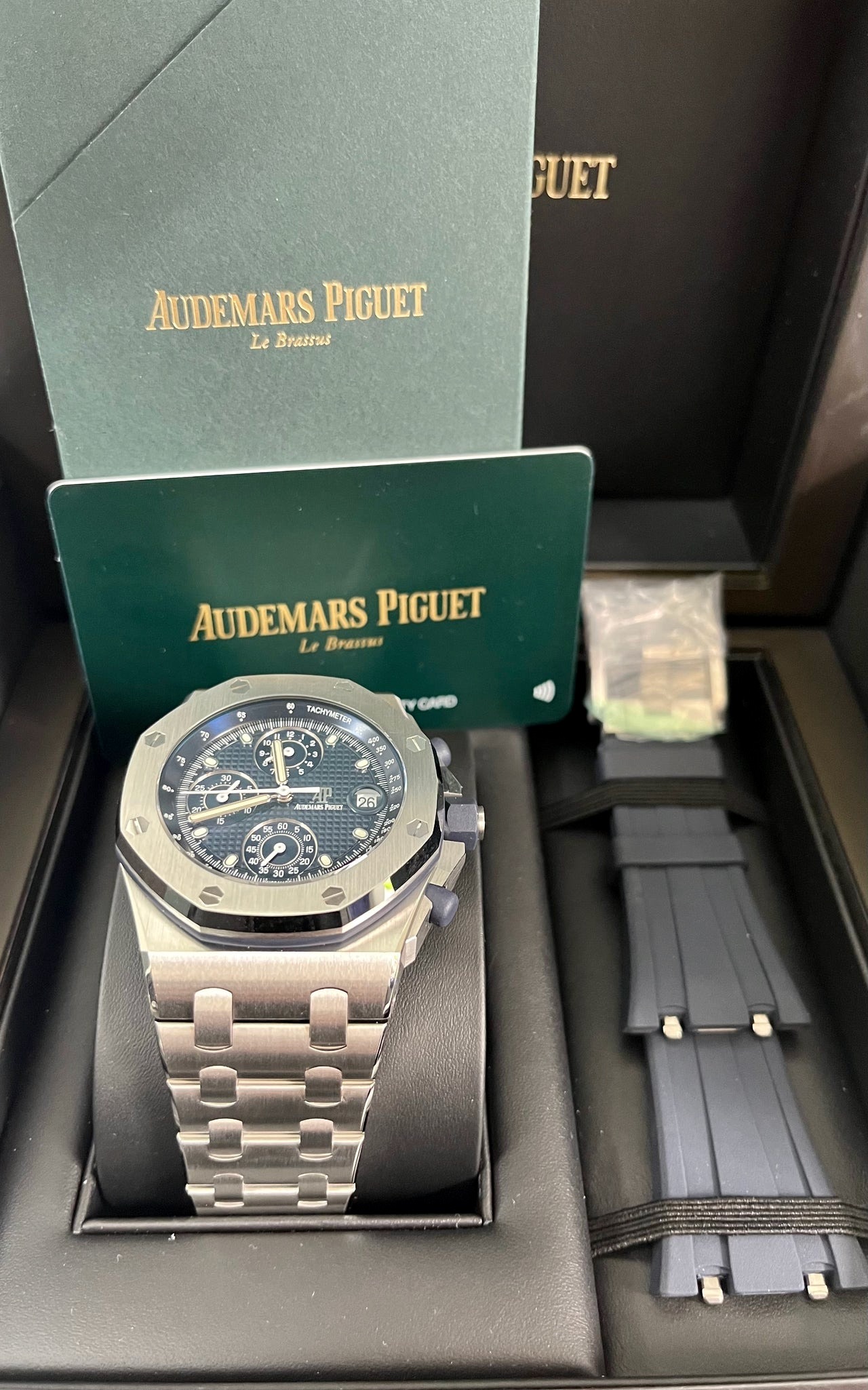Đồng hồ Audemars Piguet Royal Oak Offshore Beast 26238ST Thép 42mm
